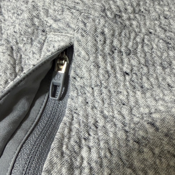 NEW Lululemon At Ease Hoodie Heathered Melody Light Grey / Black size S - Picture 7 of 9